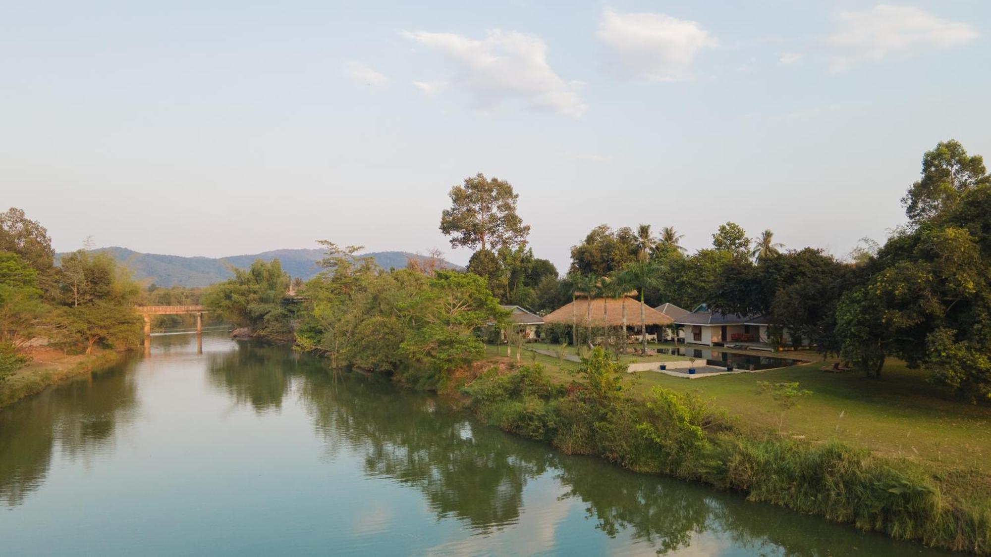 Khla Lodge Kampot Exteriör bild