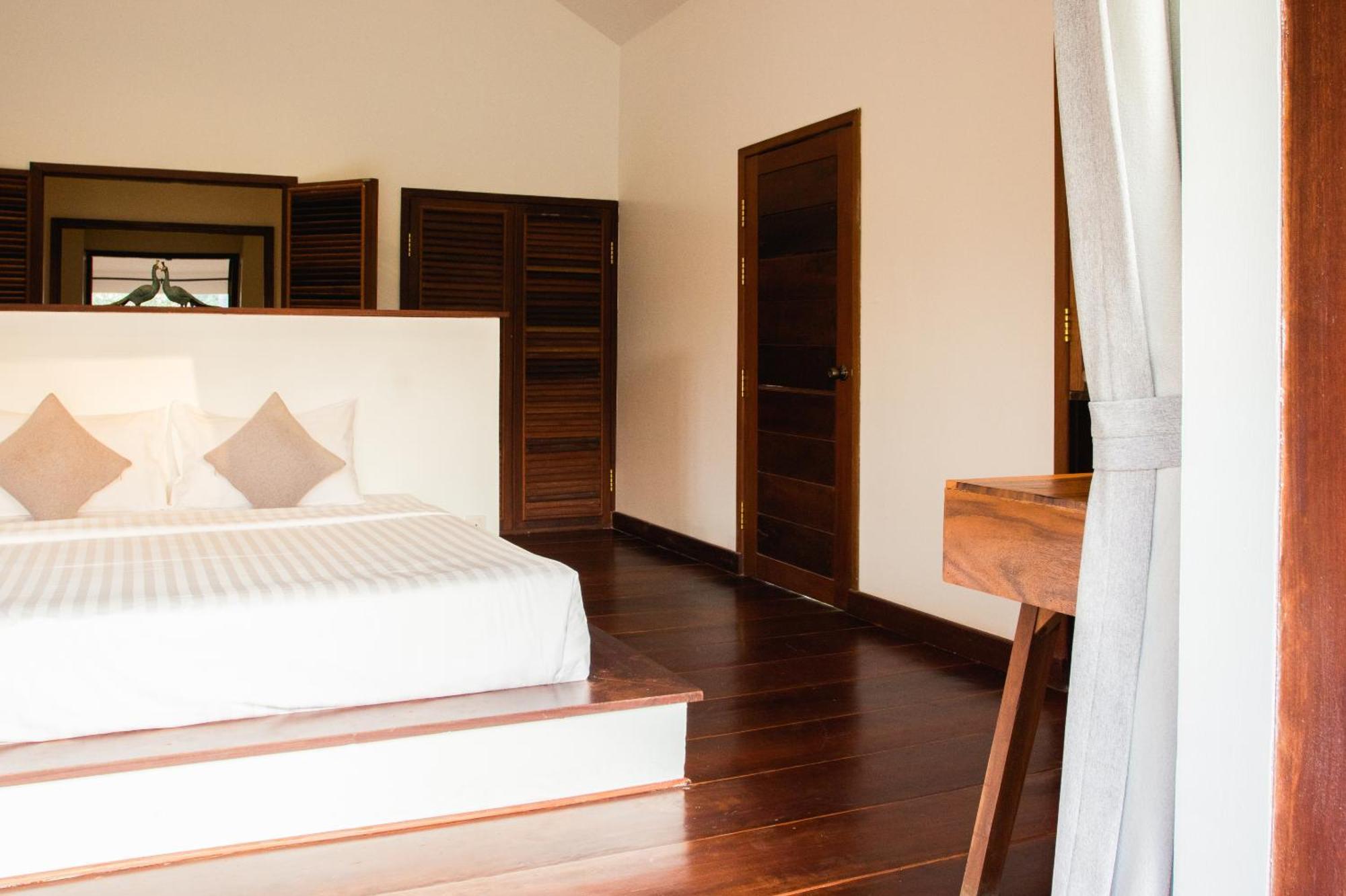 Khla Lodge Kampot Rum bild